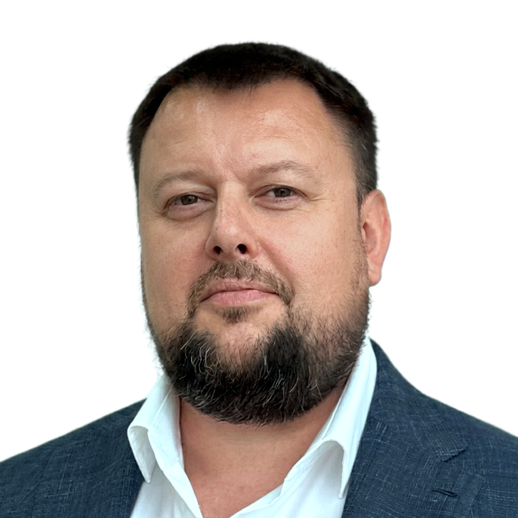 Артем Карташов
