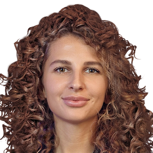Полина Ломоносова
