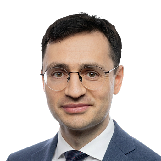 Олег Ушаков